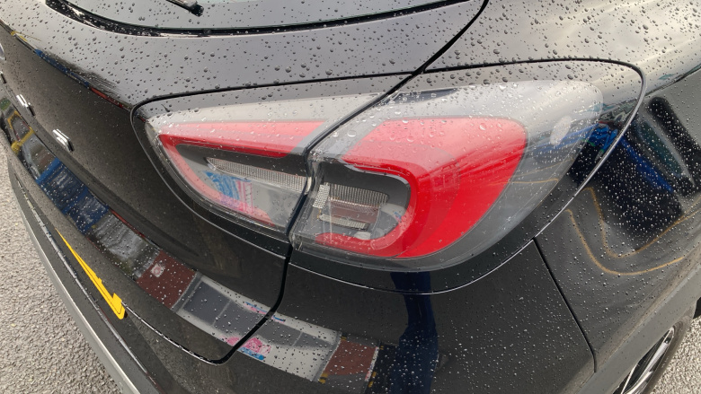 Ford Puma 1.0 EcoBoost Hybrid mHEV Titanium 5dr Petrol Hatchback